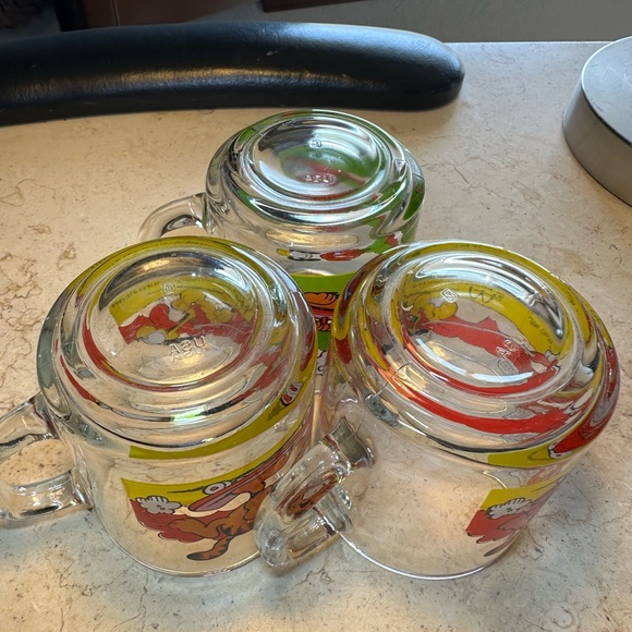 Vintage McDonalds Mugs - Picture 11 of 14